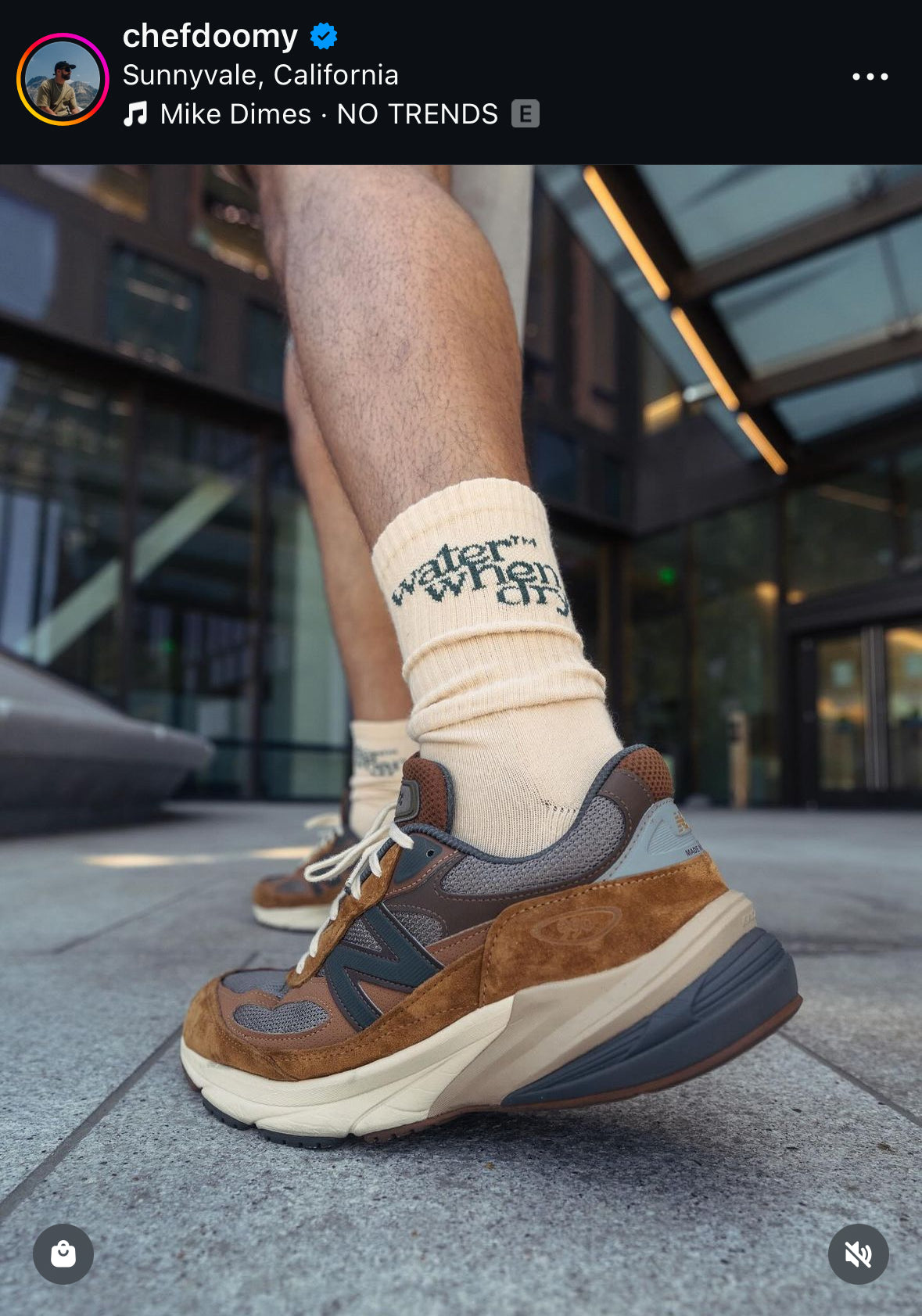 Logo Crew - Cream