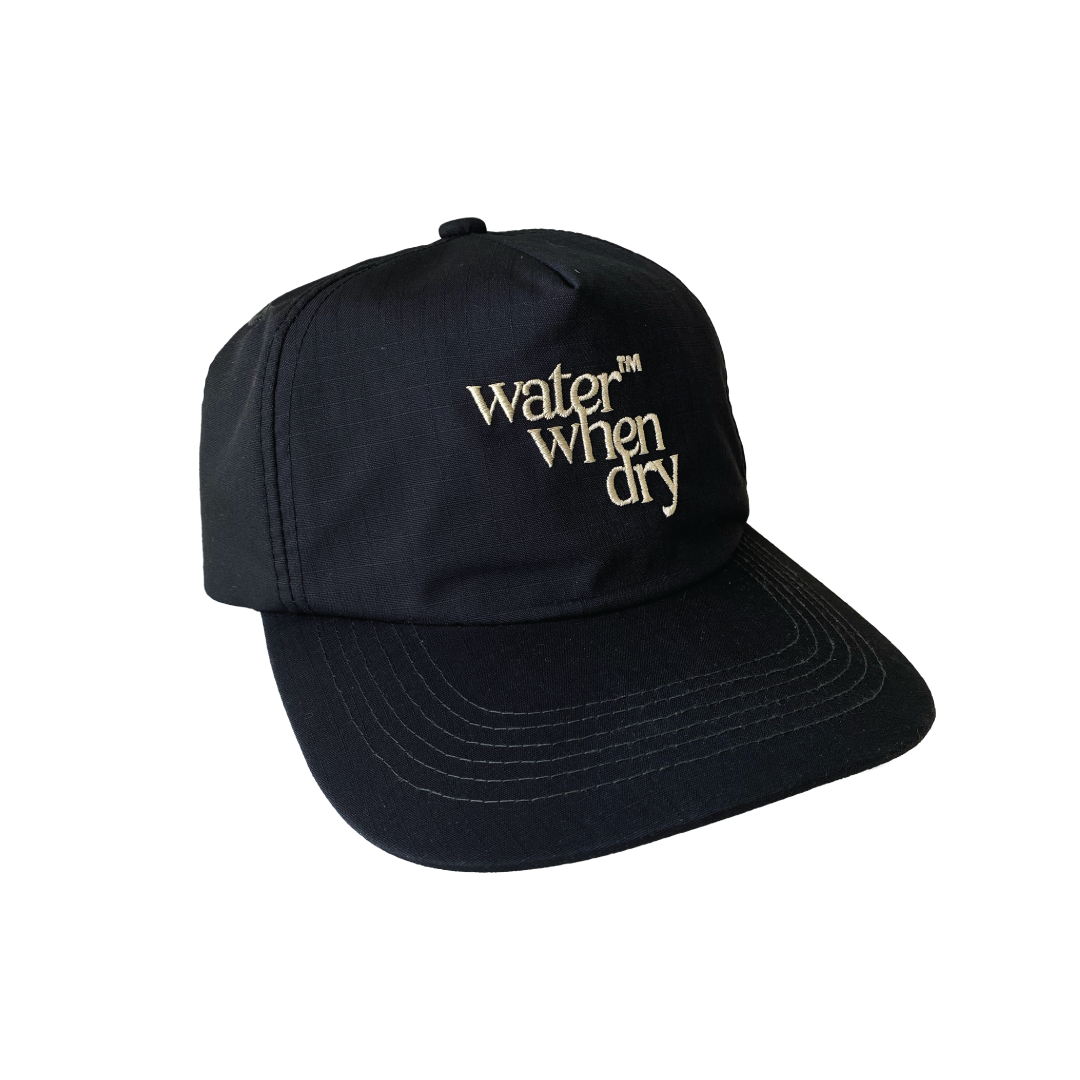 5-Panel Unstructured Strapback - Black